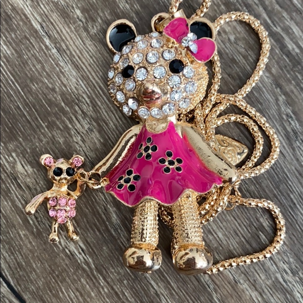 Betsey Johnson teddy necklace - Picture 2 of 2